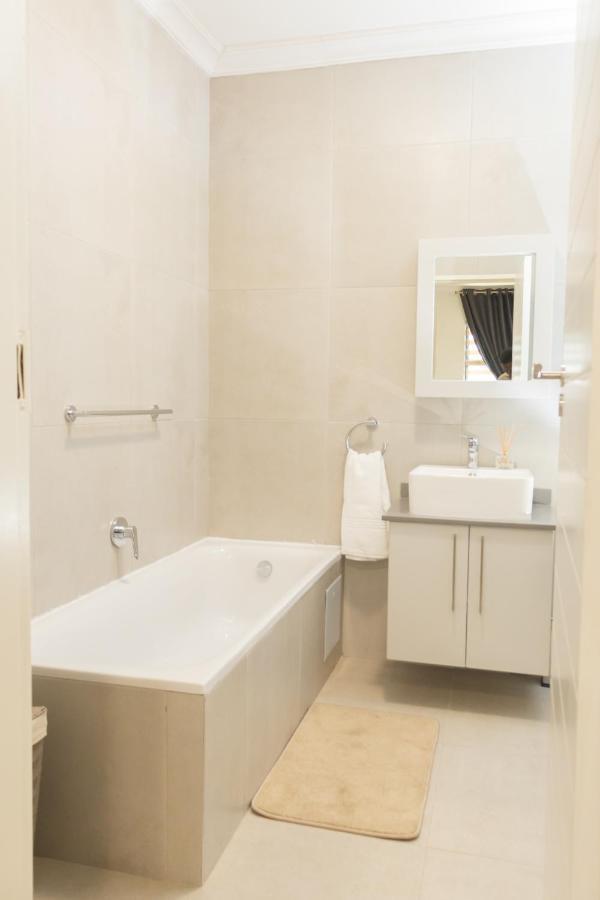 Fumo House Lifestyle Apartments 미드랜드 외부 사진