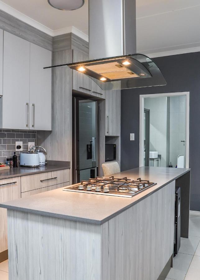 Fumo House Lifestyle Apartments 미드랜드 외부 사진
